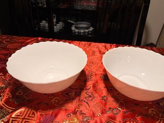 Vajilla de porcelana blanca