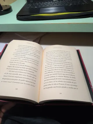 La increíble historia de... El chico del vestido