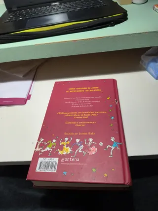 La increíble historia de... El chico del vestido