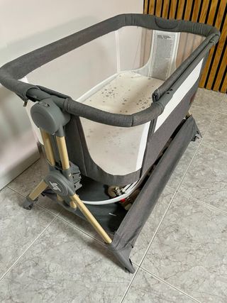 Cuna de bebé colecho gris