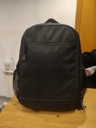 Cámara Canon EOS 1300D + 3 objetivos