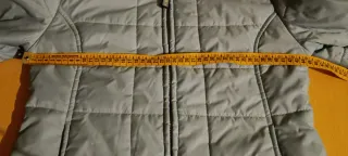 Parka Zara azul acolchada