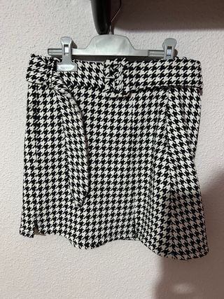 Minifalda pata de gallo talla XS nueva fiesta