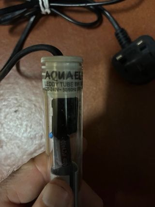 Aquael Leddy tube sunny acuario