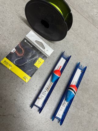 Caña de pescar con carrete