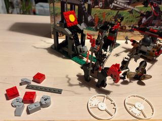 Lego 6096 Bulls attack Knights Kingdom I castillo