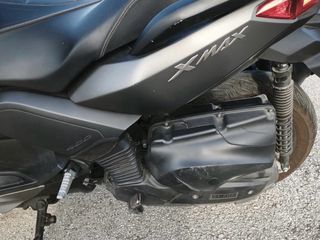 Yamaha XMAX 400