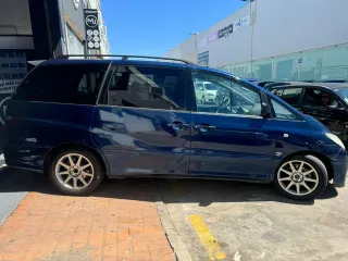 Toyota Previa 2004