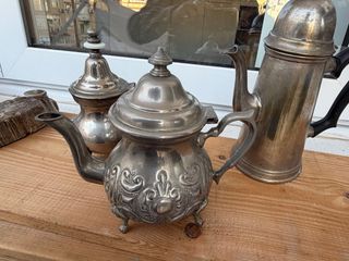 Set di 3 antiche caffettiere/teiere