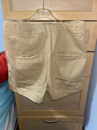 Pantalones cortos beige