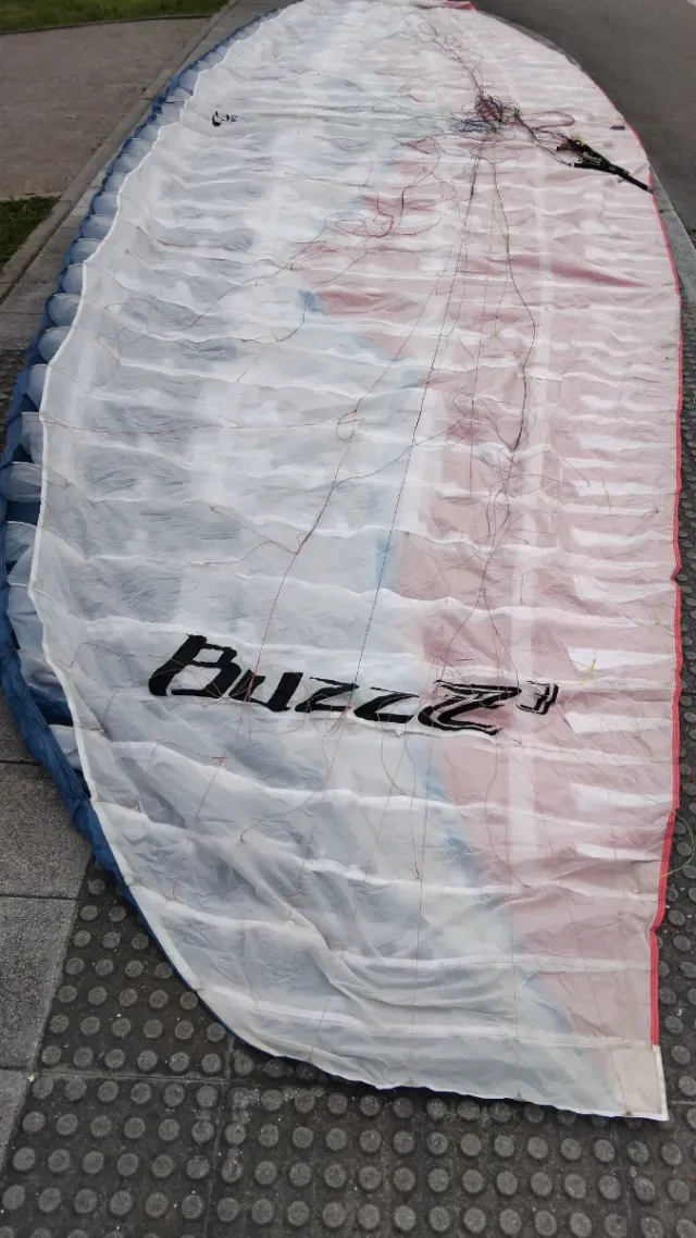 Parapente Ozone Buzz Z3, más equipos en mi perfil
