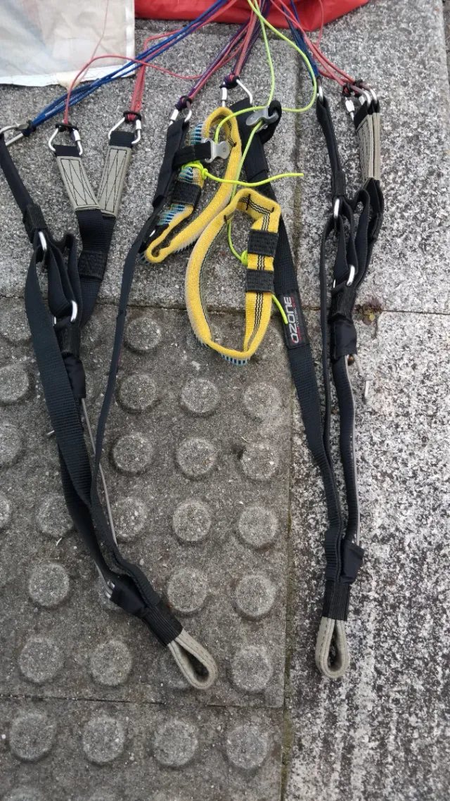Parapente Ozone Buzz Z3, más equipos en mi perfil