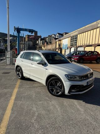 Volkswagen Tiguan r-line 2.0 TDI DSG