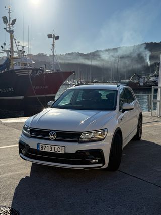 Volkswagen Tiguan r-line 2.0 TDI DSG