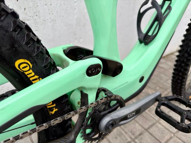 Bicicleta Enduro Bold Unplugged PRO TR