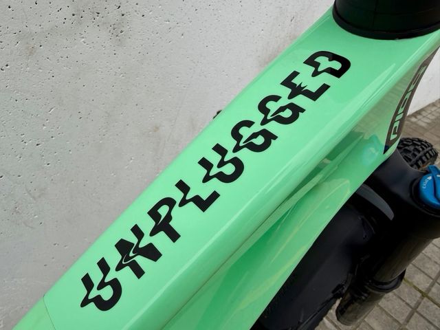 Bicicleta Enduro Bold Unplugged PRO TR