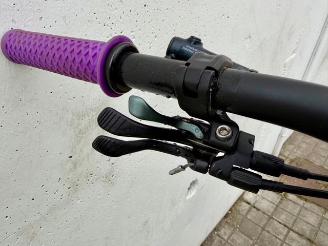 Bicicleta Enduro Bold Unplugged PRO TR