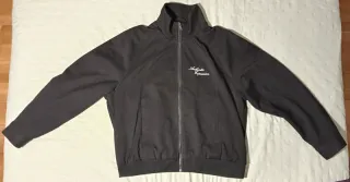 Chaqueta bomber negra de entretiempo Bershka