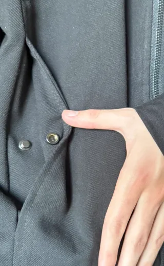 Chaqueta bomber negra de entretiempo Bershka