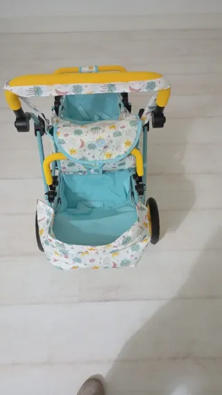 Carrito gemelar muñecos El Corte Inglés