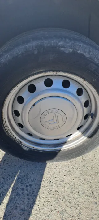 Neumáticos de coche