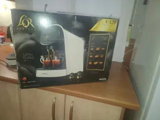 Macchina da caffè a capsule L'OR BARISTA