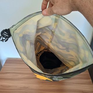 Bolsa estanca impermeable 30L camuflaje | Outdoor