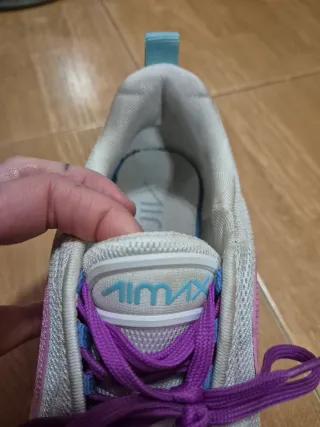 Nike Air Max 720 Blanco/Aqua Psíquico, TALLA 40