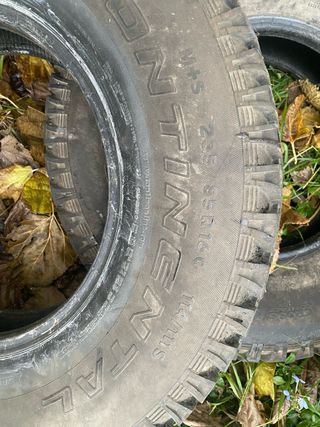 Neumáticos Continental ContiCrossContact.235/8R16C