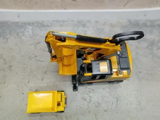 Escavatore Camion Cingolato CAT Giallo