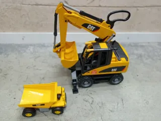 Escavatore Camion Cingolato CAT Giallo