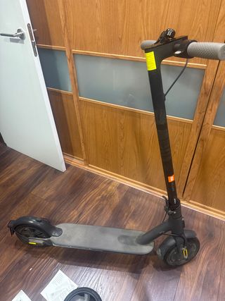 Patinete Eléctrico Xiaomi Mi Scooter 1S