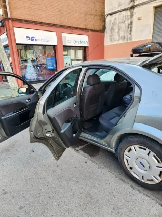 Ford Mondeo 2001