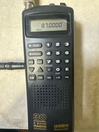 Escáner Uniden UBC60XLT 30 Canales