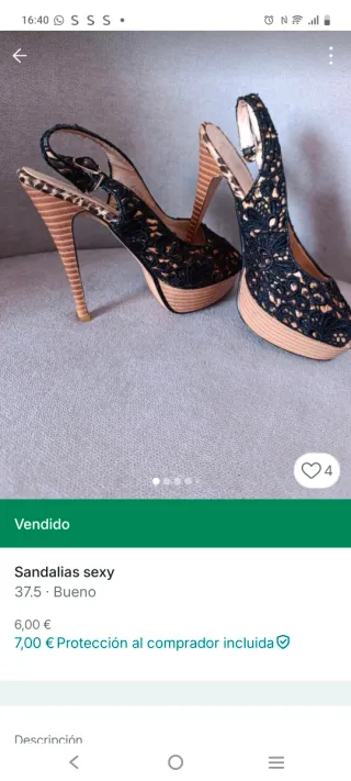 Sandalias de tacón negras con estampado animal