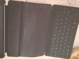 Magic Keyboard iPad 9ª Gen MX3L2Y/A