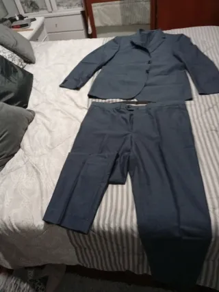 Traje de caballero azul