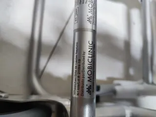 Silla ortopédica de ruedas para casa, tránsito.