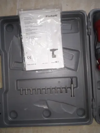 Taladro percutor Einhell 18V a batería