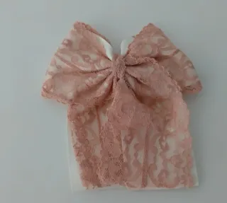 Pasador pelo niña artesanal rosa y beige