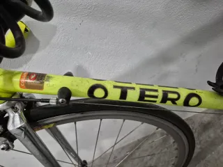 Bicicleta de carretera OTERO