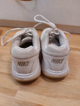 3 pares de zapatillas dd Tenis/Pádel