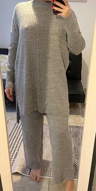 Conjunto de punto gris talla única