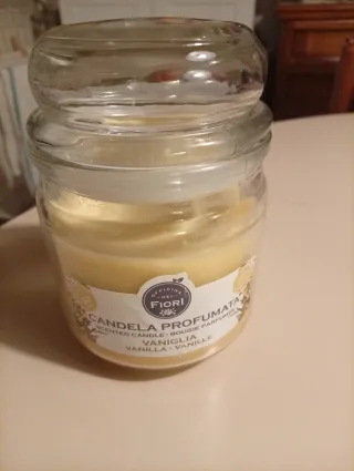 Candela profumata Vaniglia Fiori
