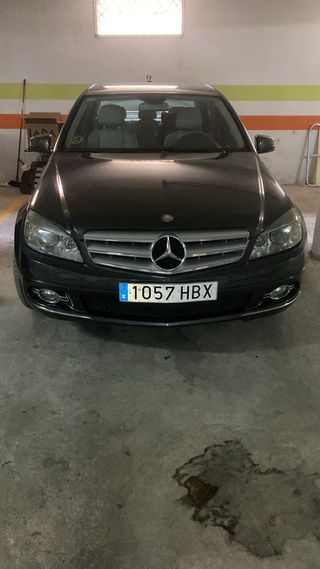 Mercedes c 250 con 205 cv