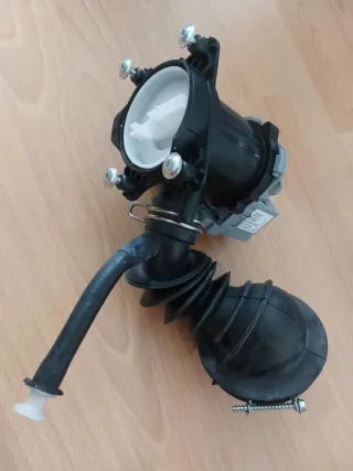 Bomba de  desagüe de lavadora SIEMENS WI12S121EE.