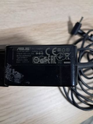 Cargador Asus Original Punta Fina