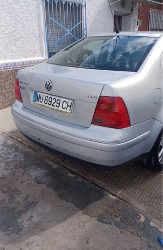 Volkswagen Bora 2000