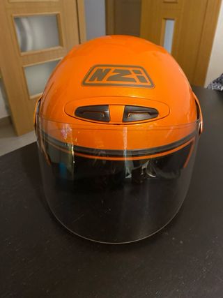 Casco Junior NZI Helix Naranja.