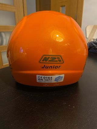 Casco Junior NZI Helix Naranja.